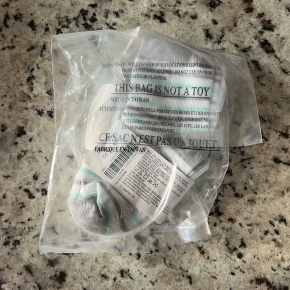 New - Janie and Jack Stripe And Elephant Sock 2-Pack - Picture 3 of 4